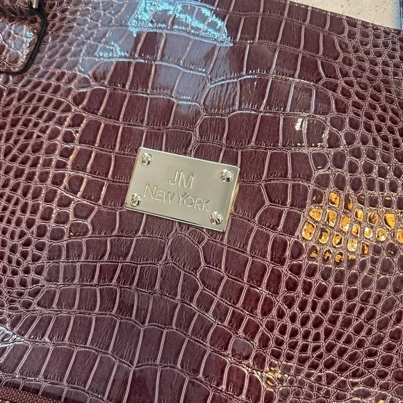JM New York Burgundy Tote Travel Tech Business Bag Croc Pattern, Large - Picture 3 of 10